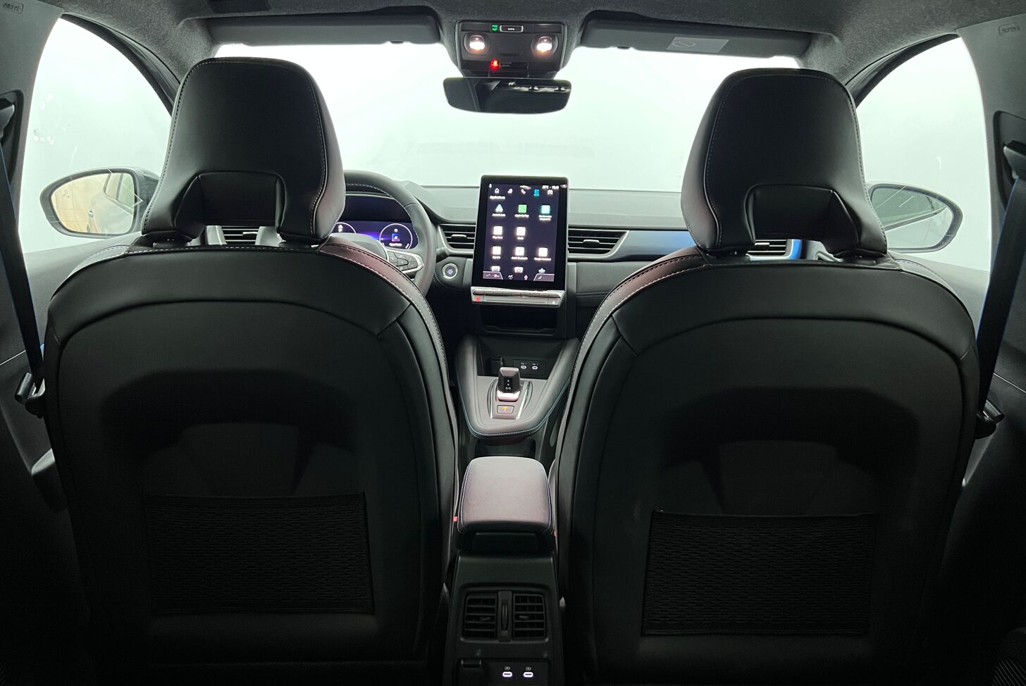RENAULT Captur SUV Hybride Essence