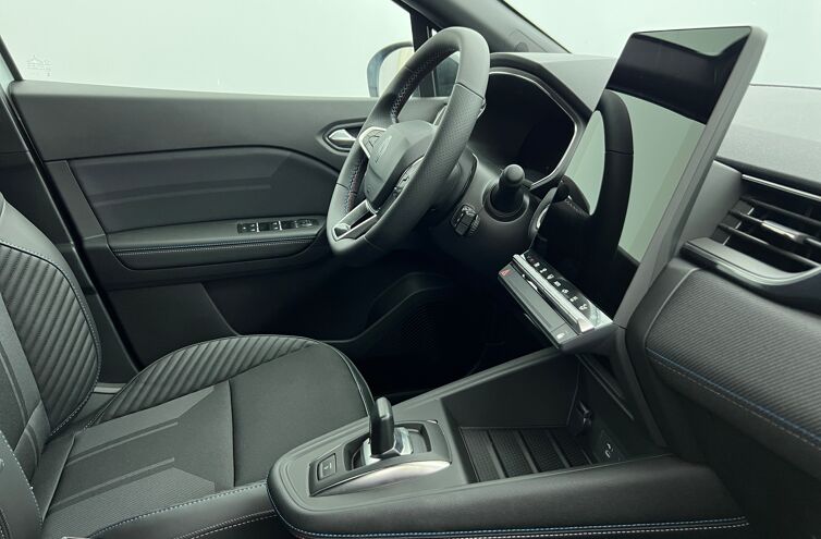 RENAULT Captur SUV Hybride Essence