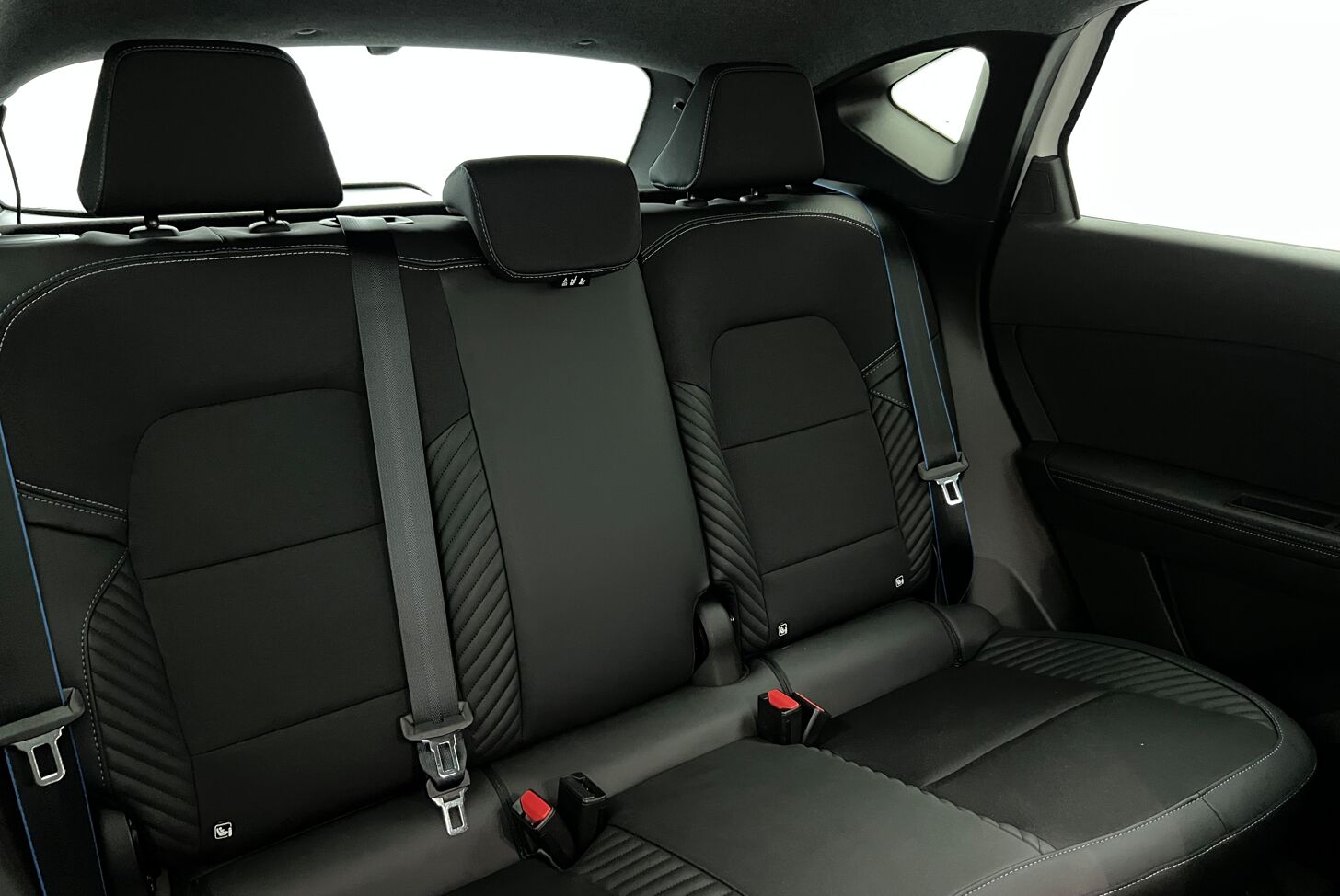 RENAULT Captur SUV Hybride Essence