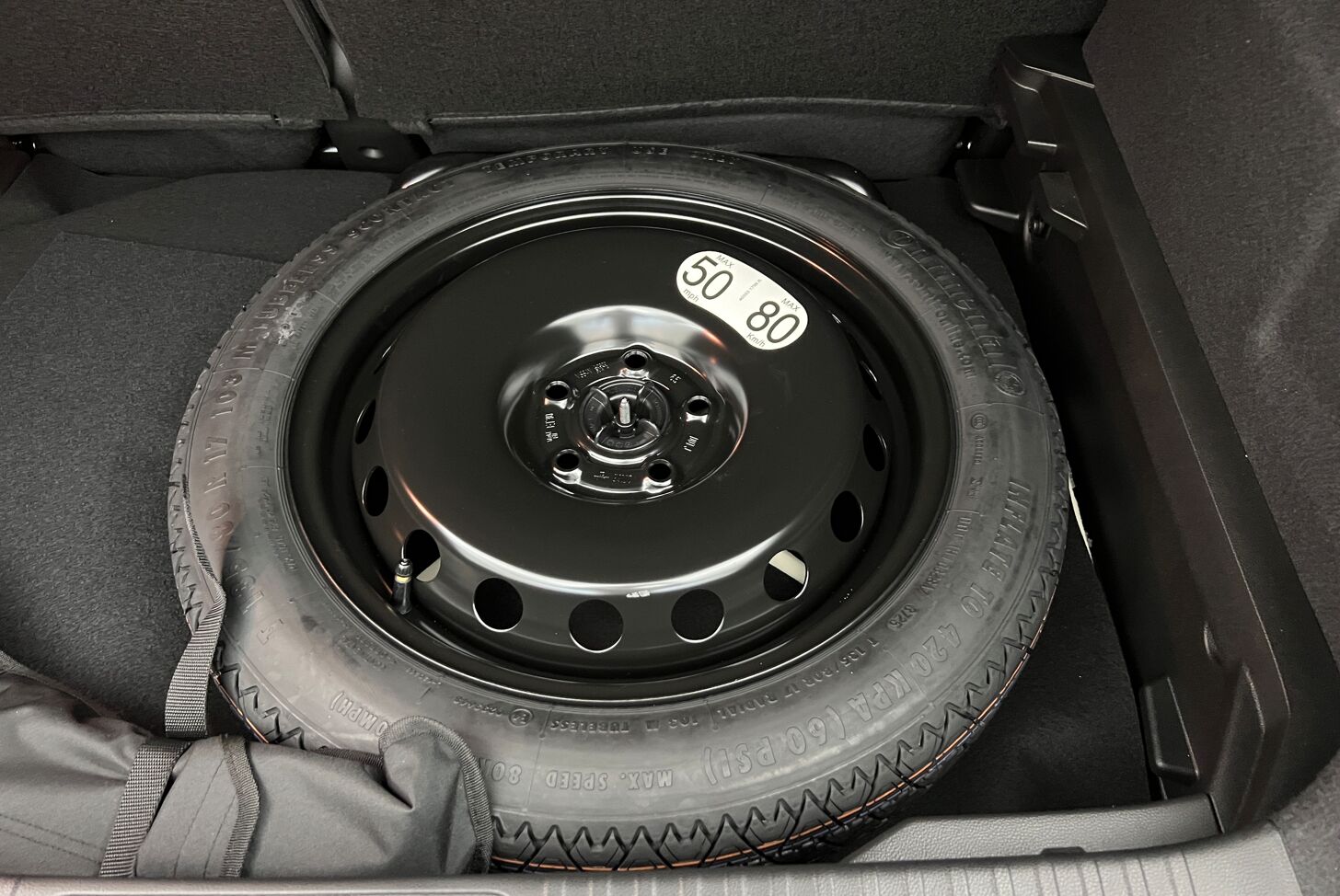 RENAULT Captur SUV Hybride Essence