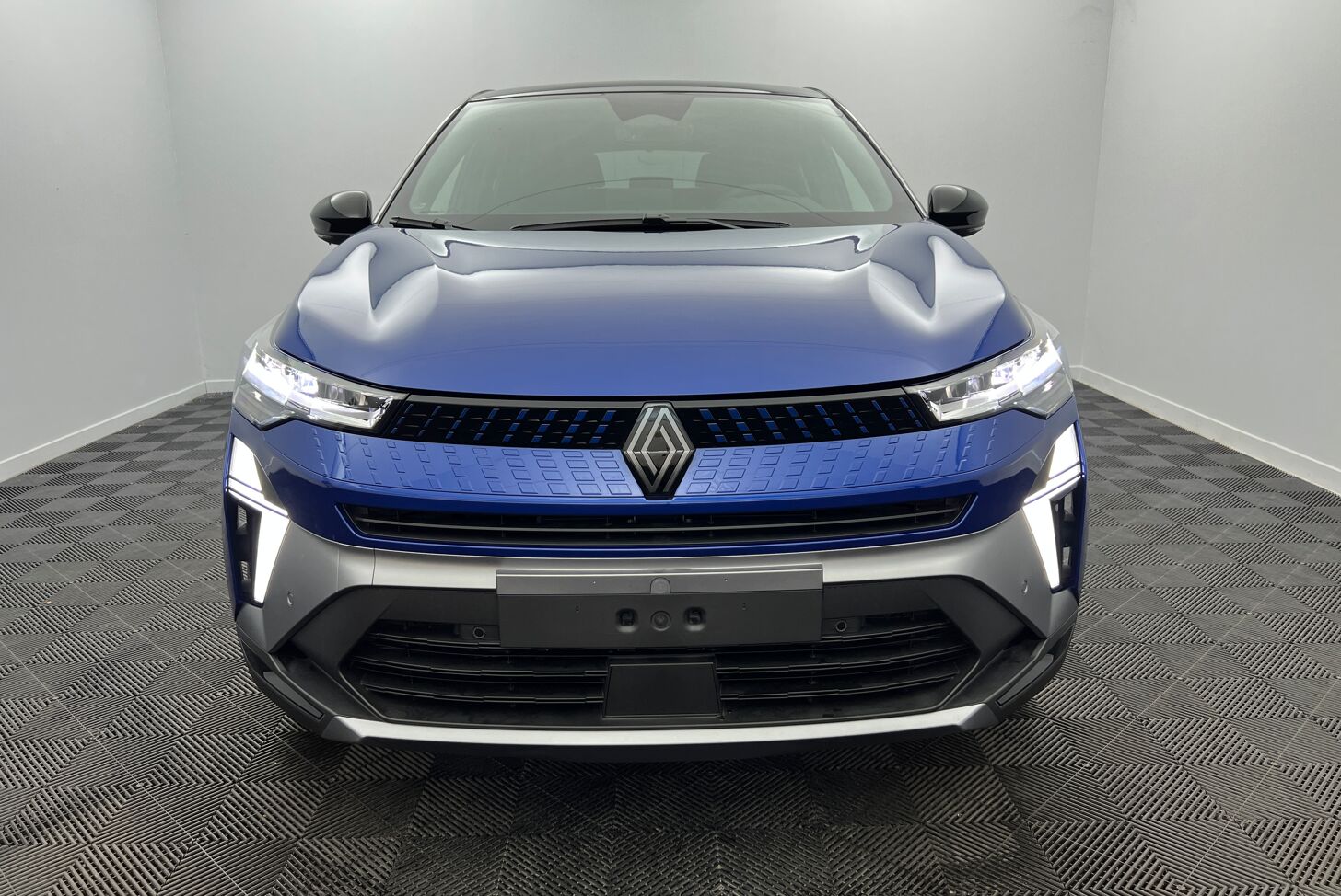 RENAULT Captur SUV Hybride Essence