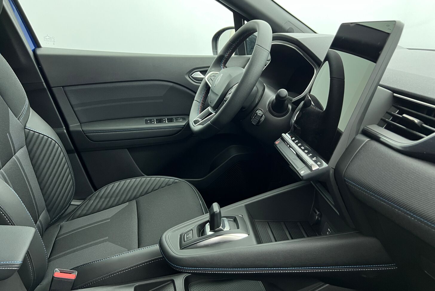 RENAULT Captur SUV Hybride Essence