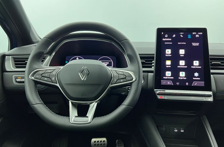 RENAULT Captur SUV Hybride Essence