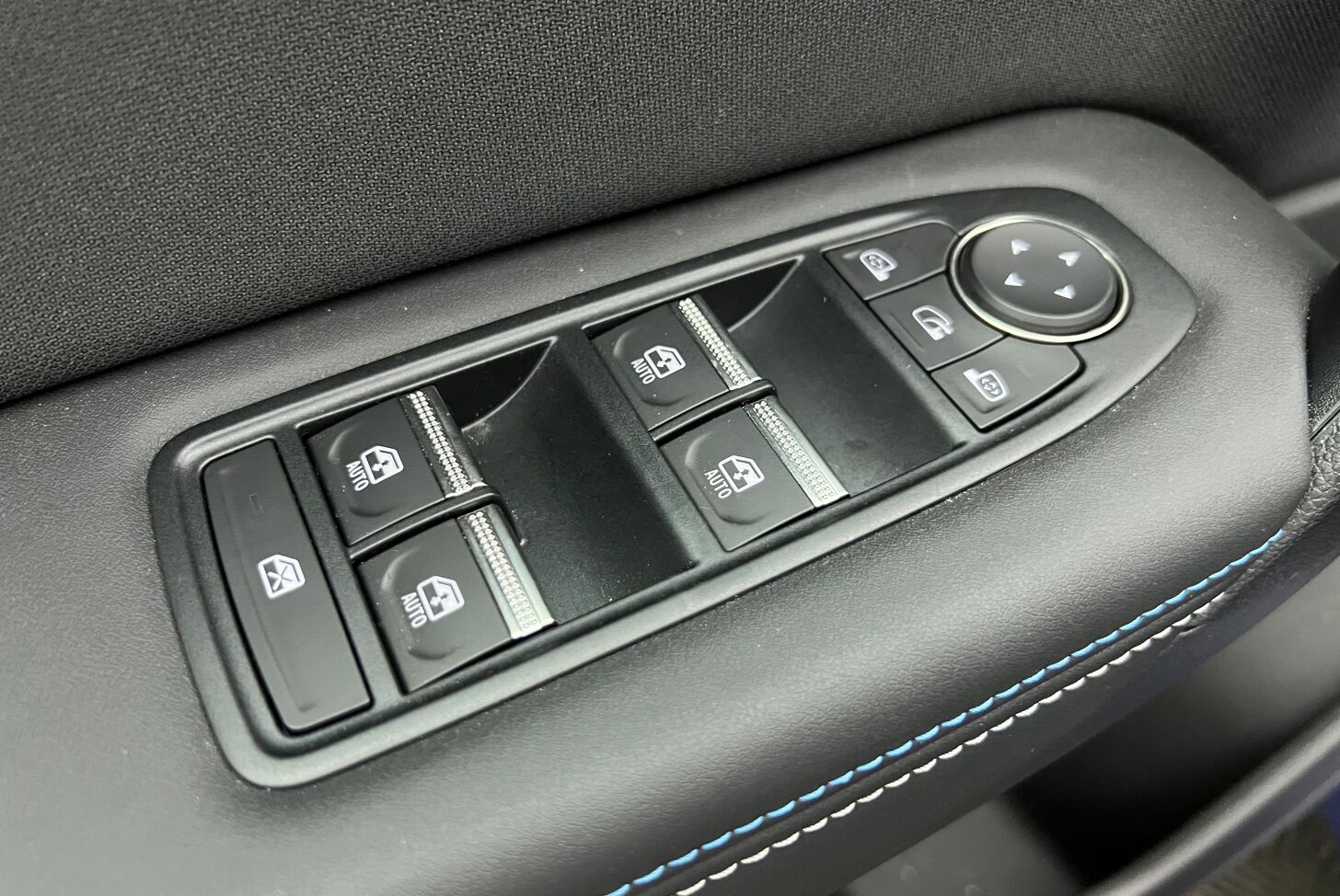 RENAULT Captur SUV Hybride Essence