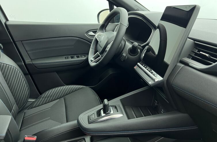RENAULT Captur SUV Hybride Essence