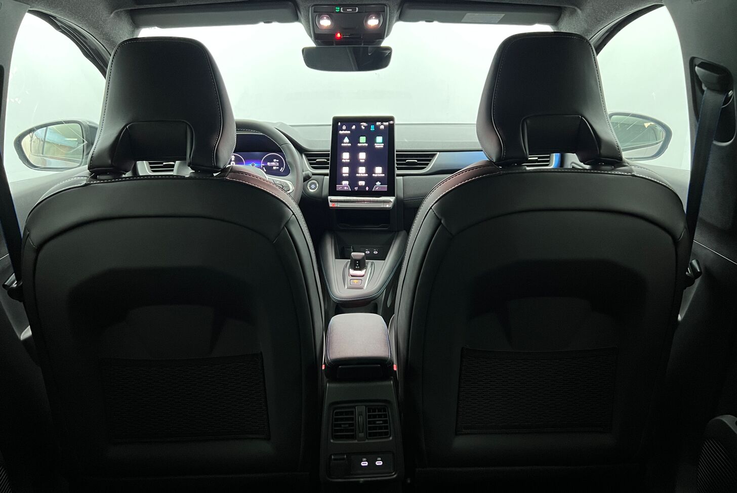 RENAULT Captur SUV Hybride Essence