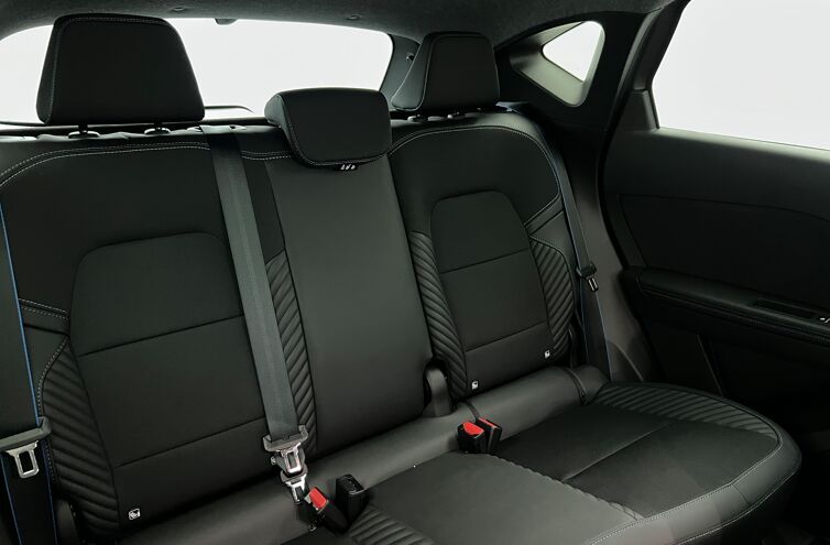 RENAULT Captur SUV Hybride Essence