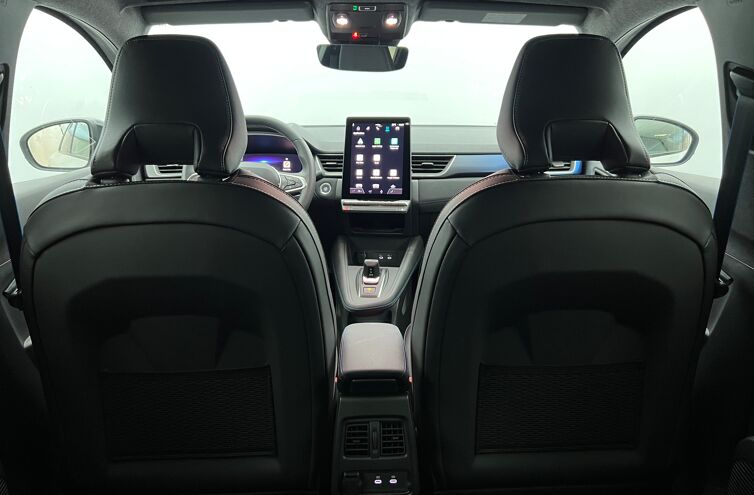 RENAULT Captur SUV Hybride Essence