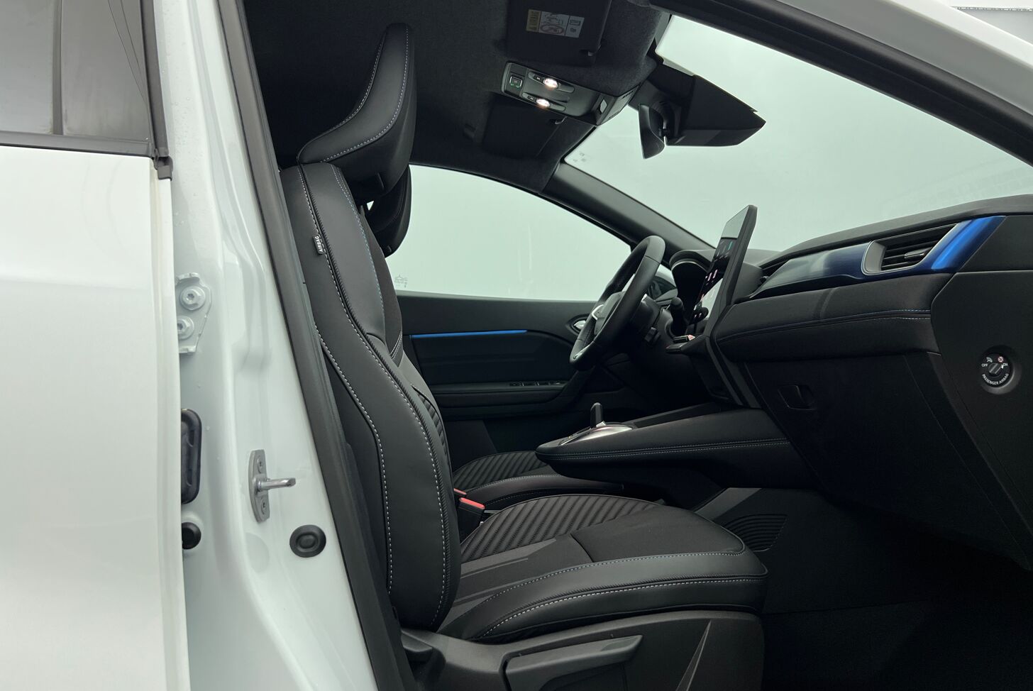 RENAULT Captur SUV Hybride Essence
