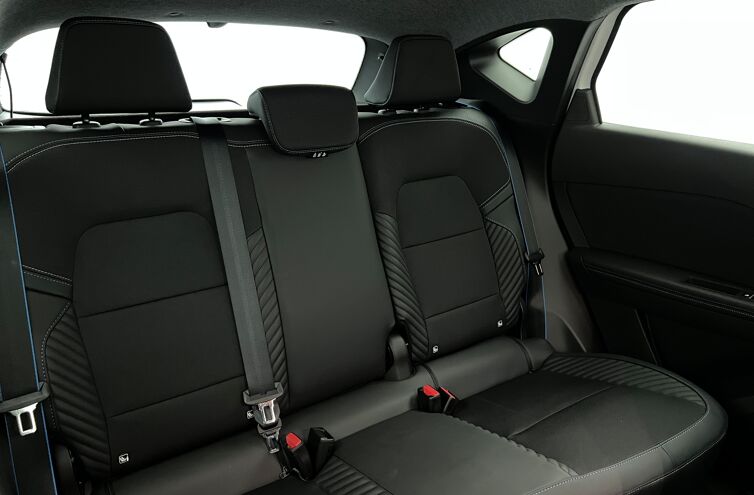 RENAULT Captur SUV Hybride Essence