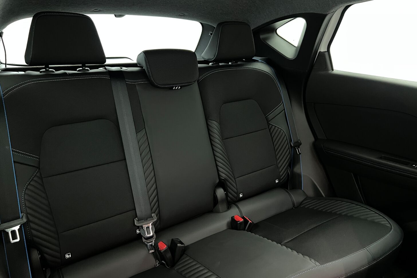RENAULT Captur SUV Hybride Essence