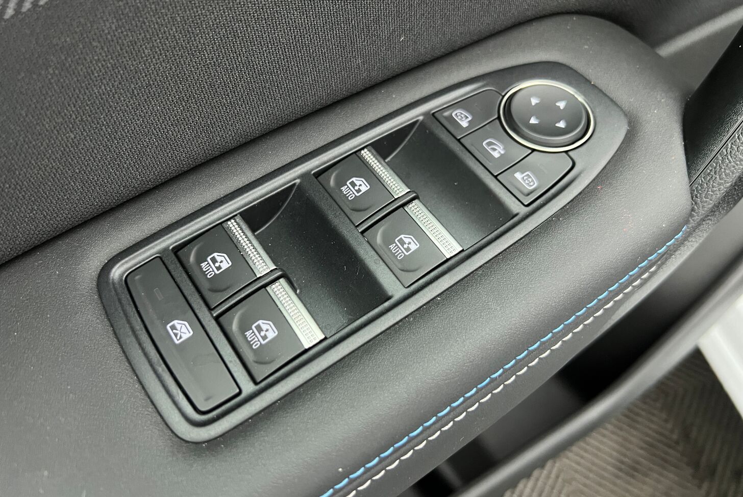 RENAULT Captur SUV Hybride Essence