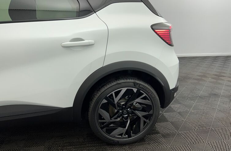 RENAULT Captur SUV Hybride Essence