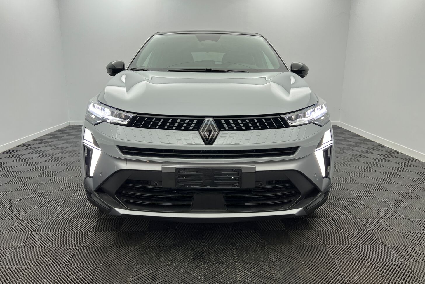 RENAULT Captur SUV Hybride Essence