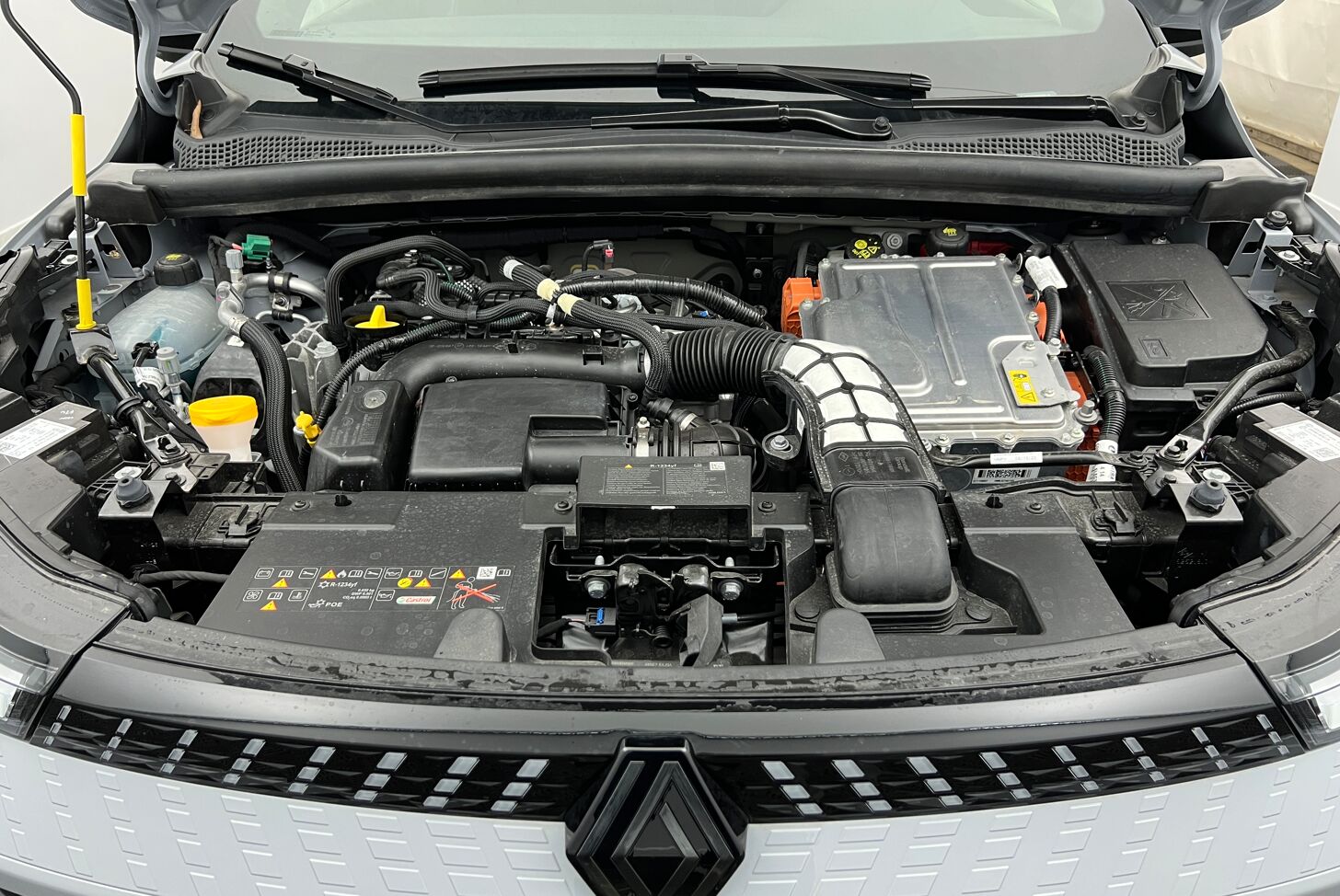 RENAULT Captur SUV Hybride Essence