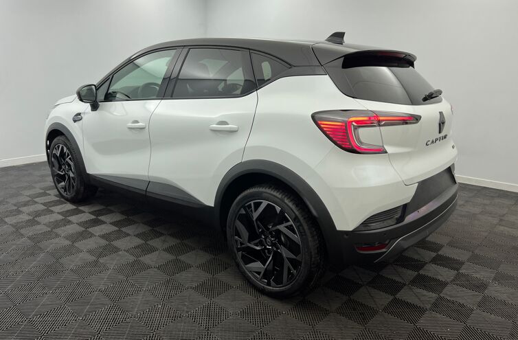 RENAULT Captur SUV Hybride Essence