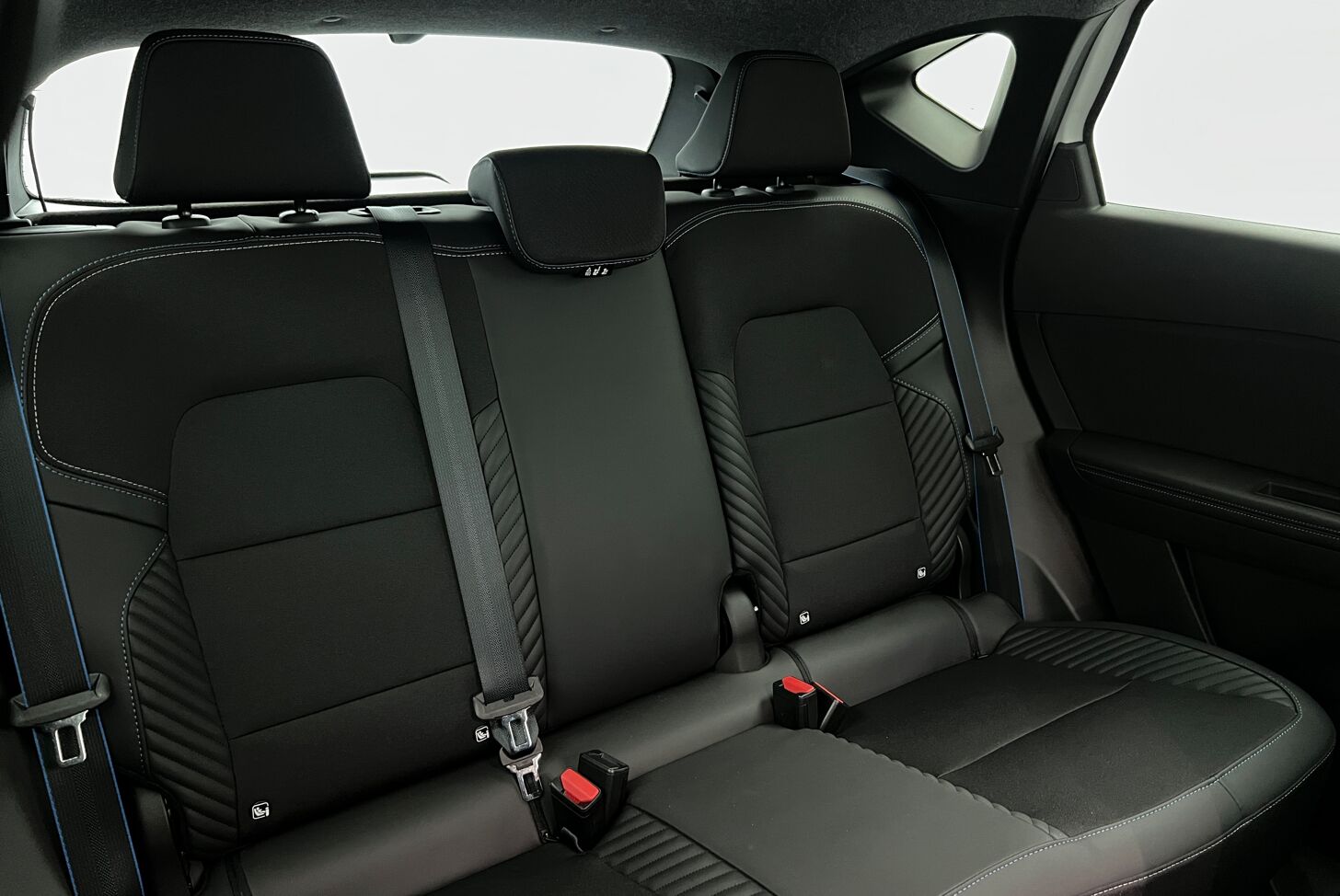 RENAULT Captur SUV Hybride Essence