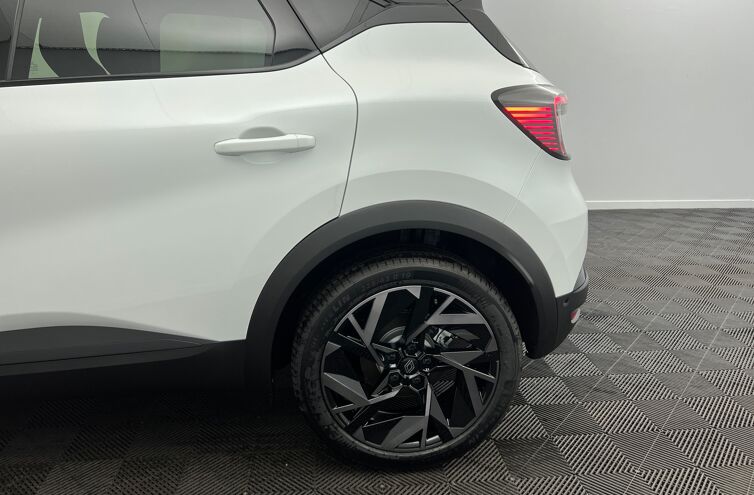 RENAULT Captur SUV Hybride Essence