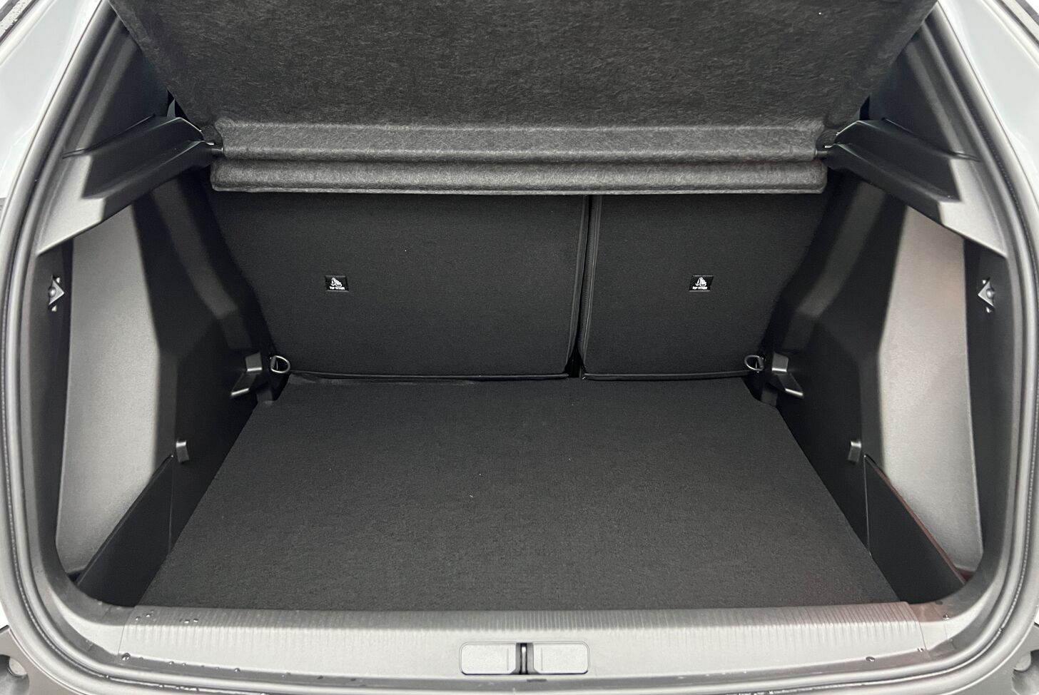 PEUGEOT 2008 SUV Hybride Essence