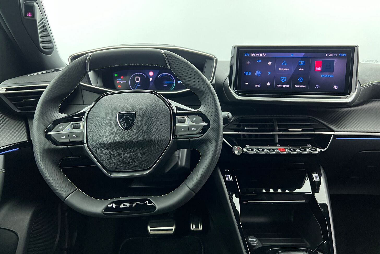 PEUGEOT 2008 SUV Hybride Essence