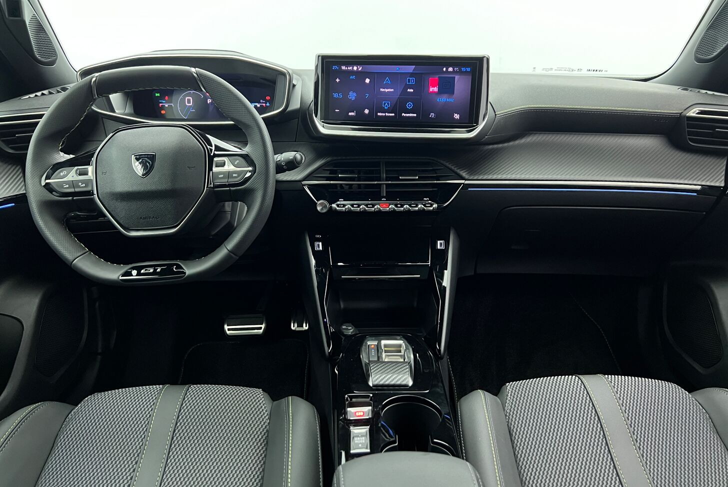 PEUGEOT 2008 SUV Hybride Essence