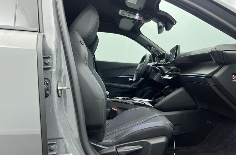 PEUGEOT 2008 SUV Hybride Essence