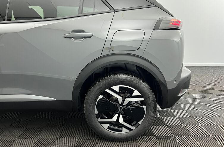 PEUGEOT 2008 SUV Hybride Essence