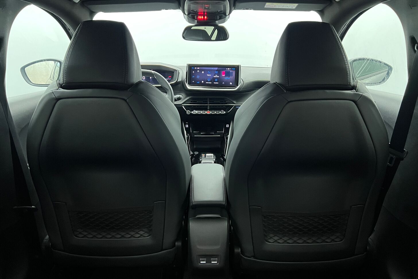 PEUGEOT 208 Berline Hybride Essence