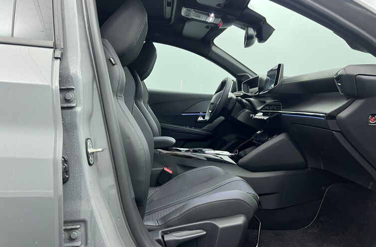 PEUGEOT 208 Berline Hybride Essence