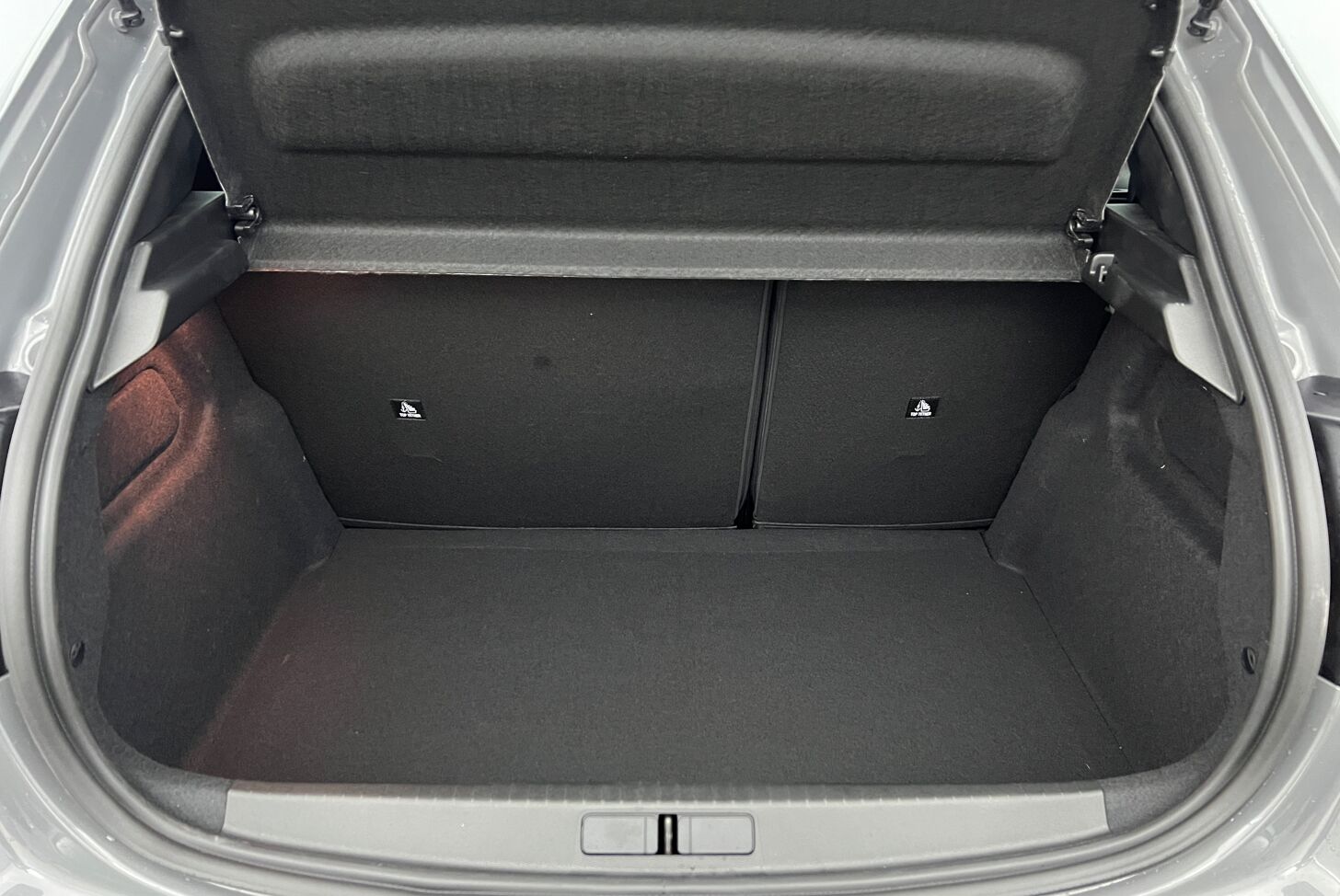 PEUGEOT 208 Berline Hybride Essence