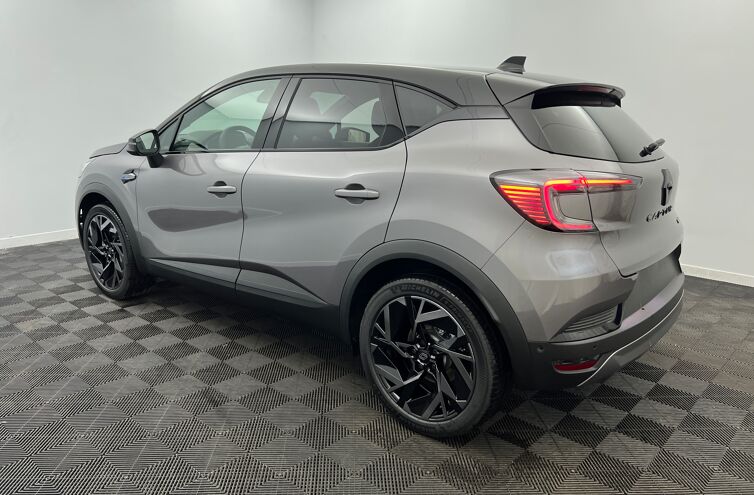 RENAULT Captur SUV Hybride Essence