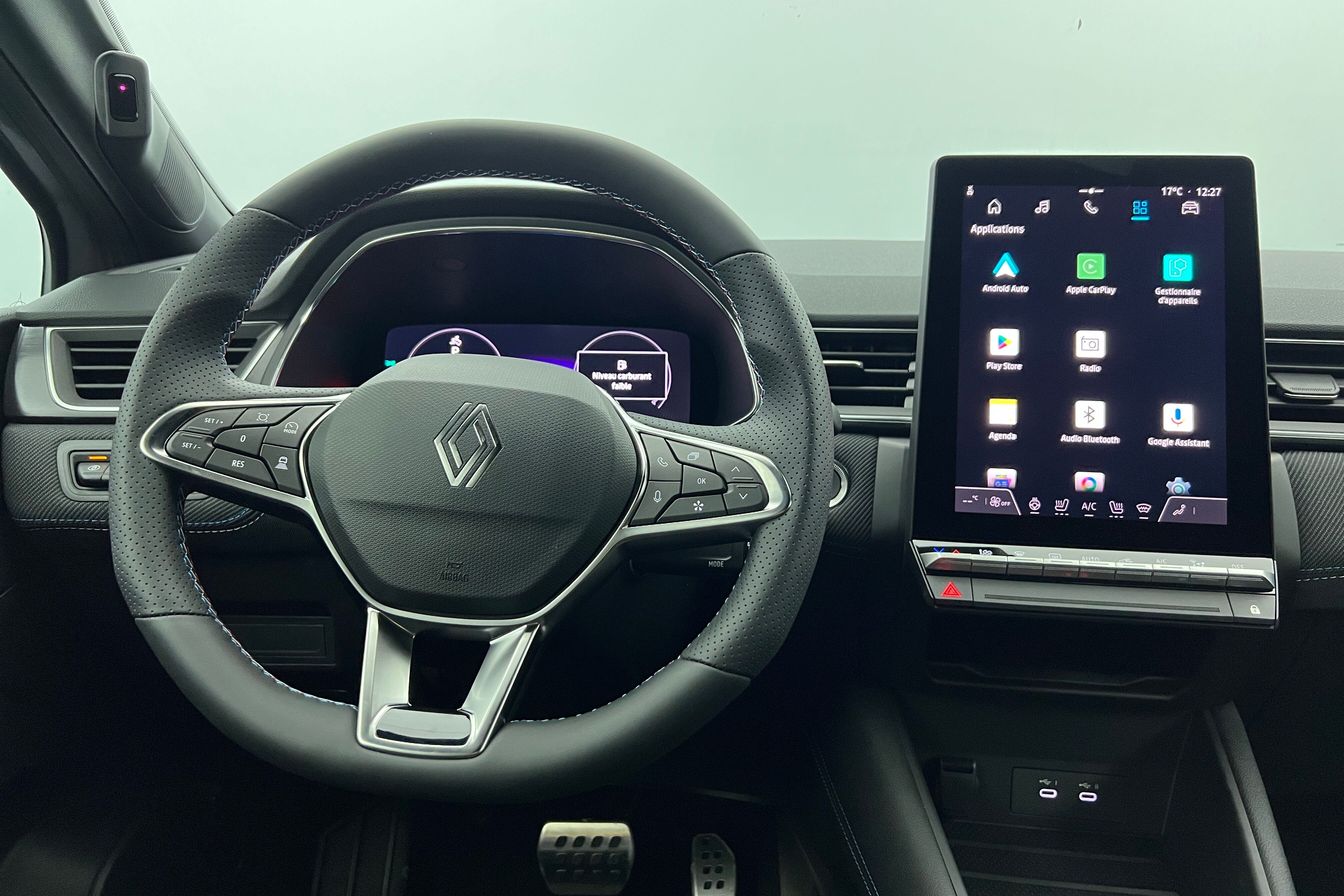 RENAULT Captur SUV Hybride — photo 7