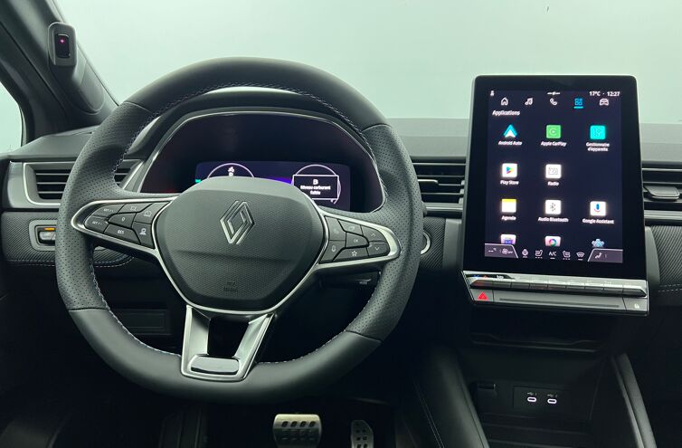RENAULT Captur SUV Hybride Essence