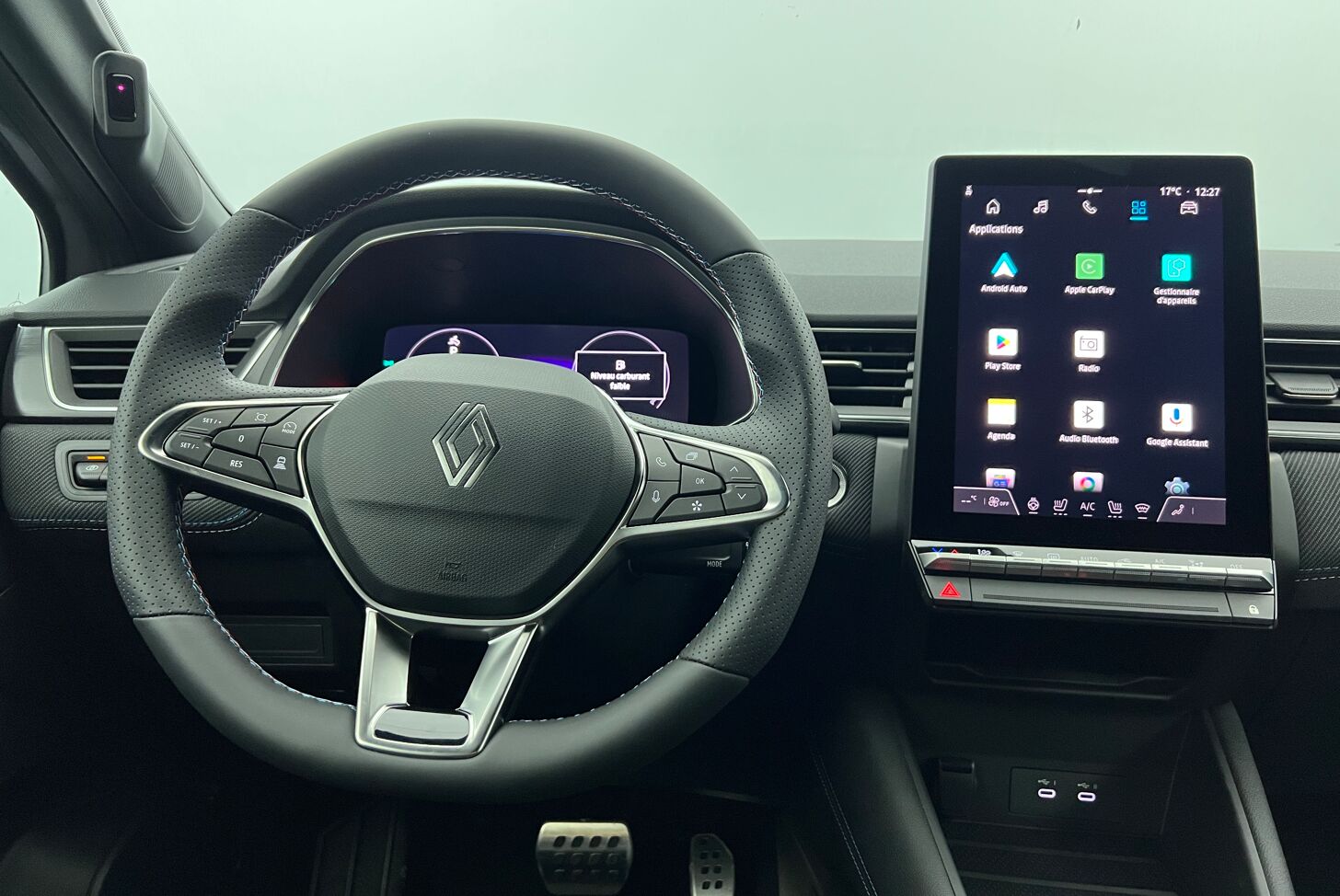 RENAULT Captur SUV Hybride Essence