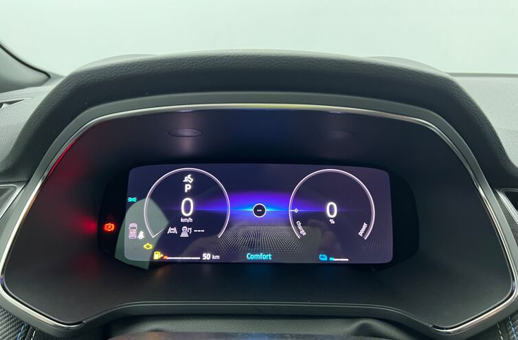 RENAULT Captur SUV Hybride Essence