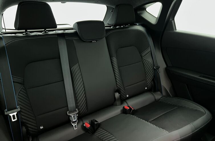 RENAULT Captur SUV Hybride Essence