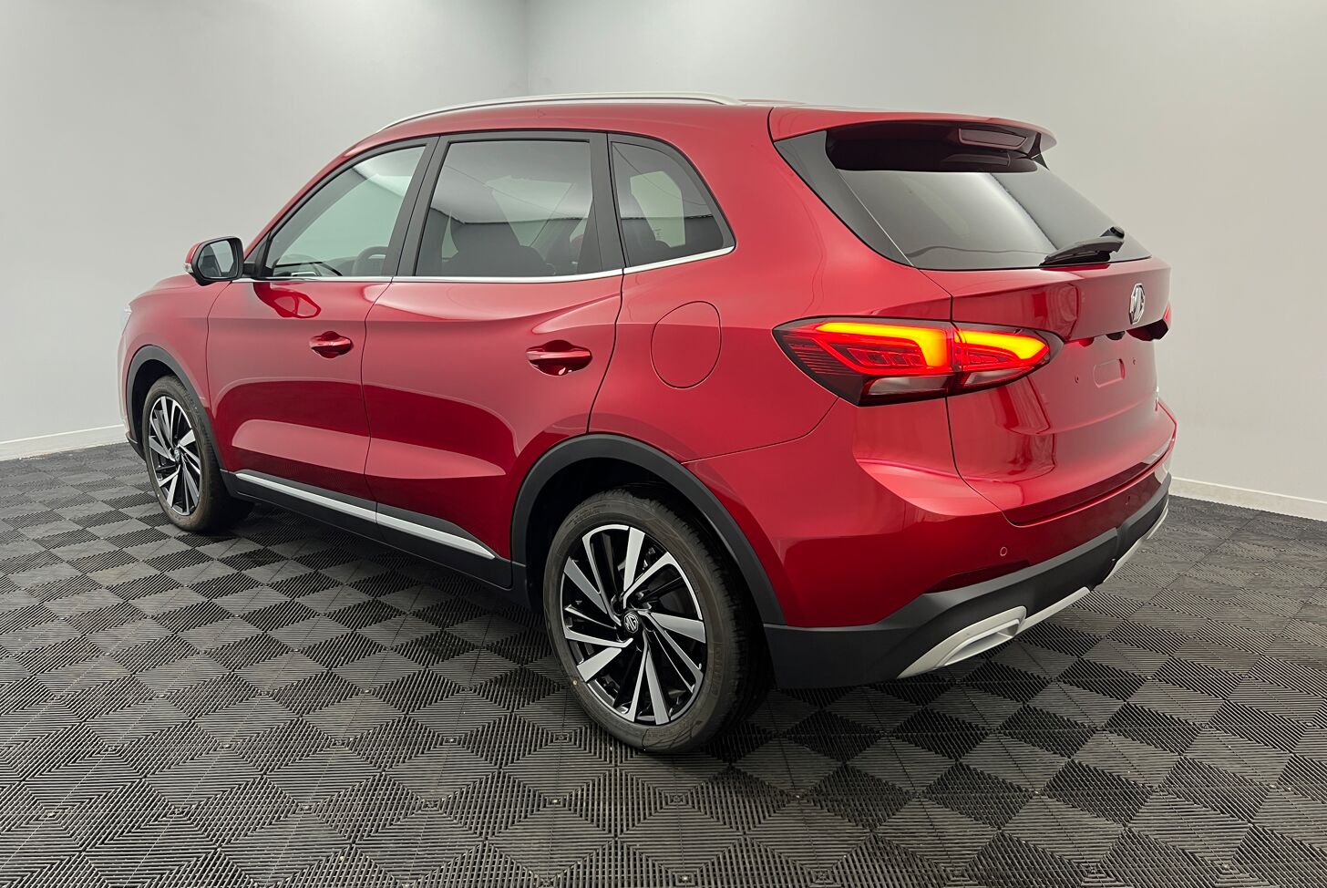 MG ZS Hybrid+ SUV Hybride Essence